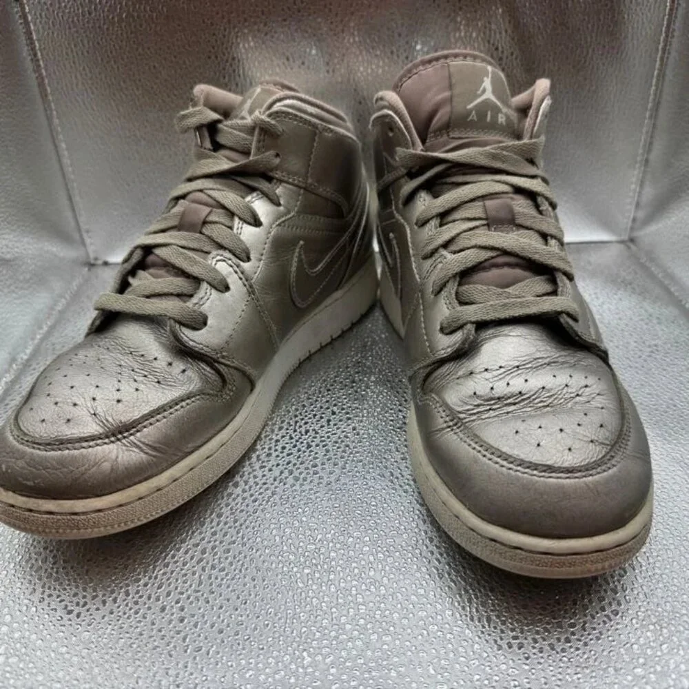 Size 7Y - Nike Air Jordan 1‎ AJ1 Mid GS Sepia Stone Noble Gold Kids Silver Shoes